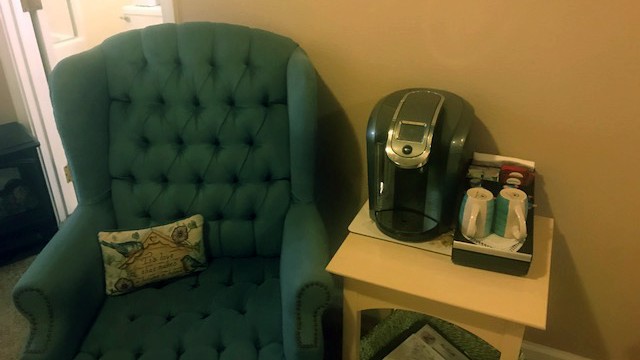 Queen Room Amenities