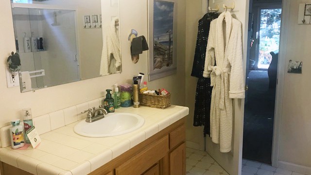 KING ROOM BATH